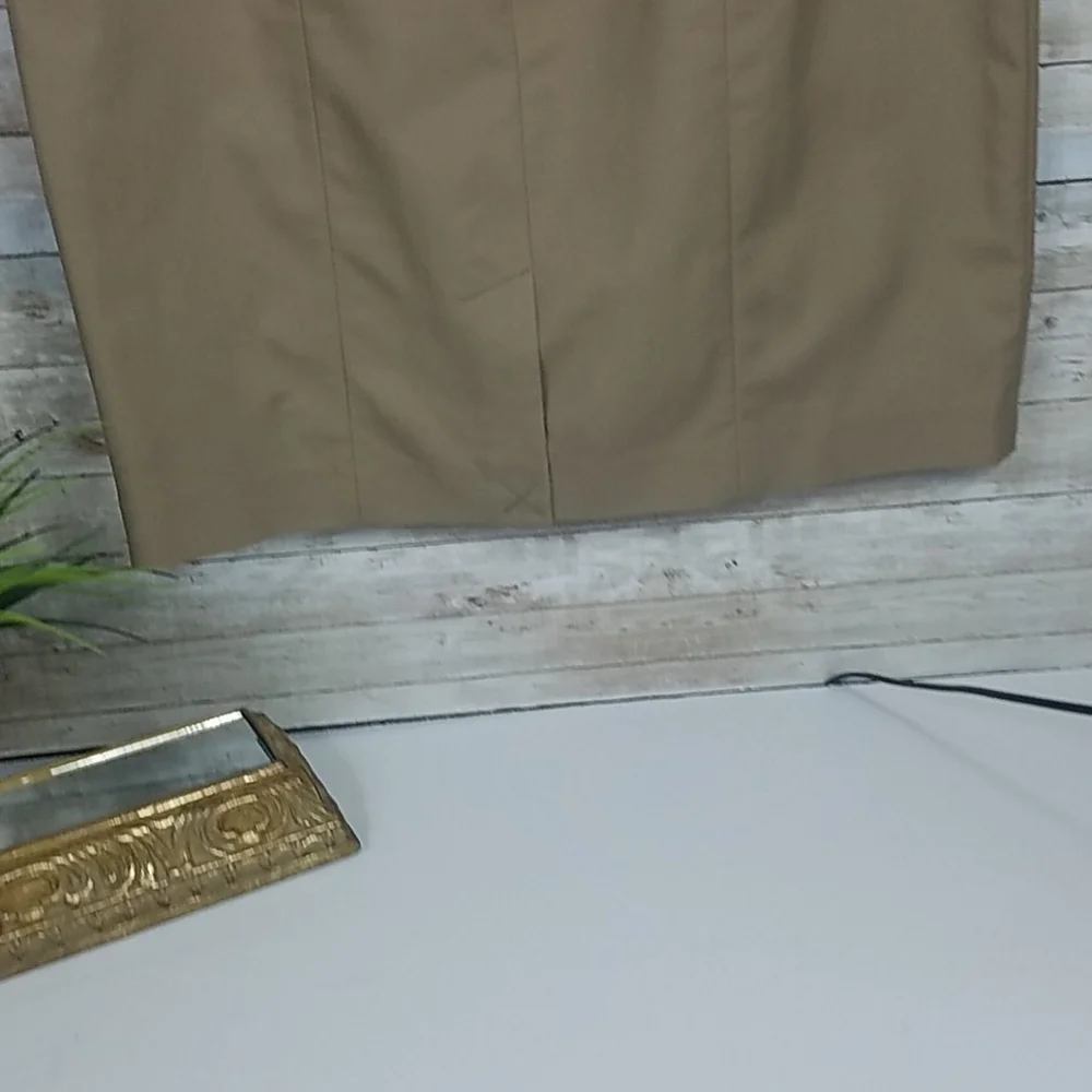 NWT, Banana Republic, khaki, Sz 12 - Picture 5 of 10